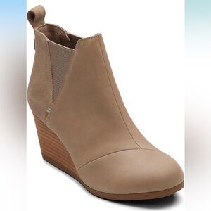 NWT Women's Toms Kelsey Wedge Ankle Boots
